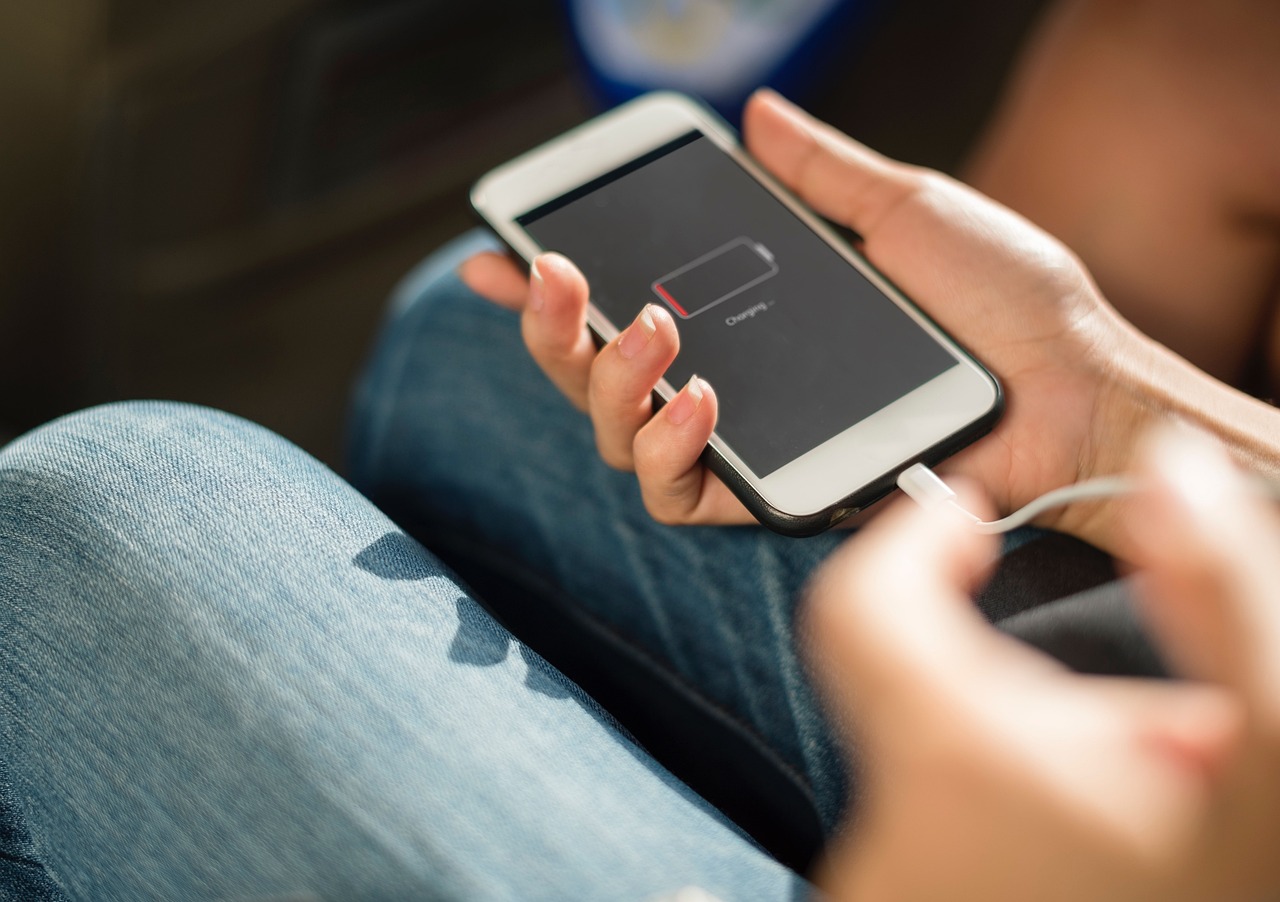 Why Smartphone Battery Drains Fast